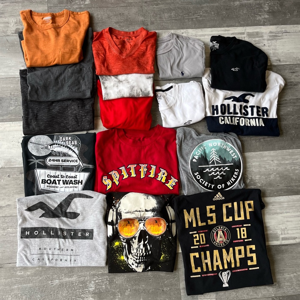 16-piece Men’s Small T-Shirt Bundle
